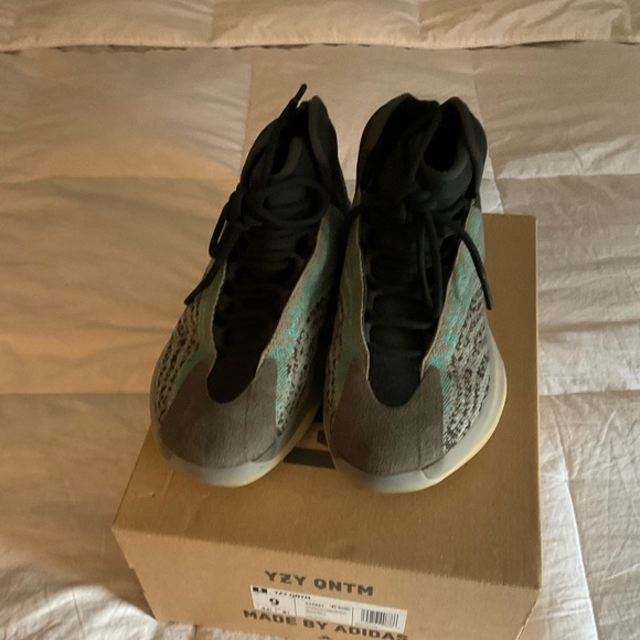 Yeezy Other - Yeezy
